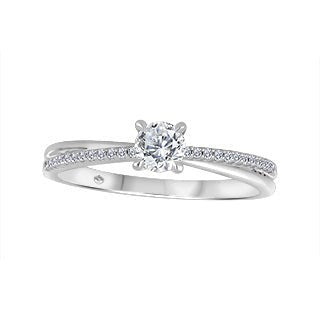 Criss Cross Diamond Ring