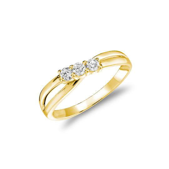 Three Stone Solitaire Ring